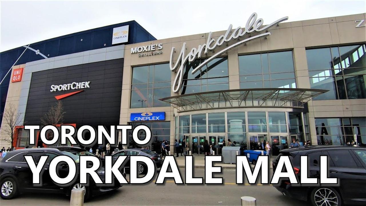 Executive Room In Toronto Next To Yorkdale Shopping Centre Экстерьер фото