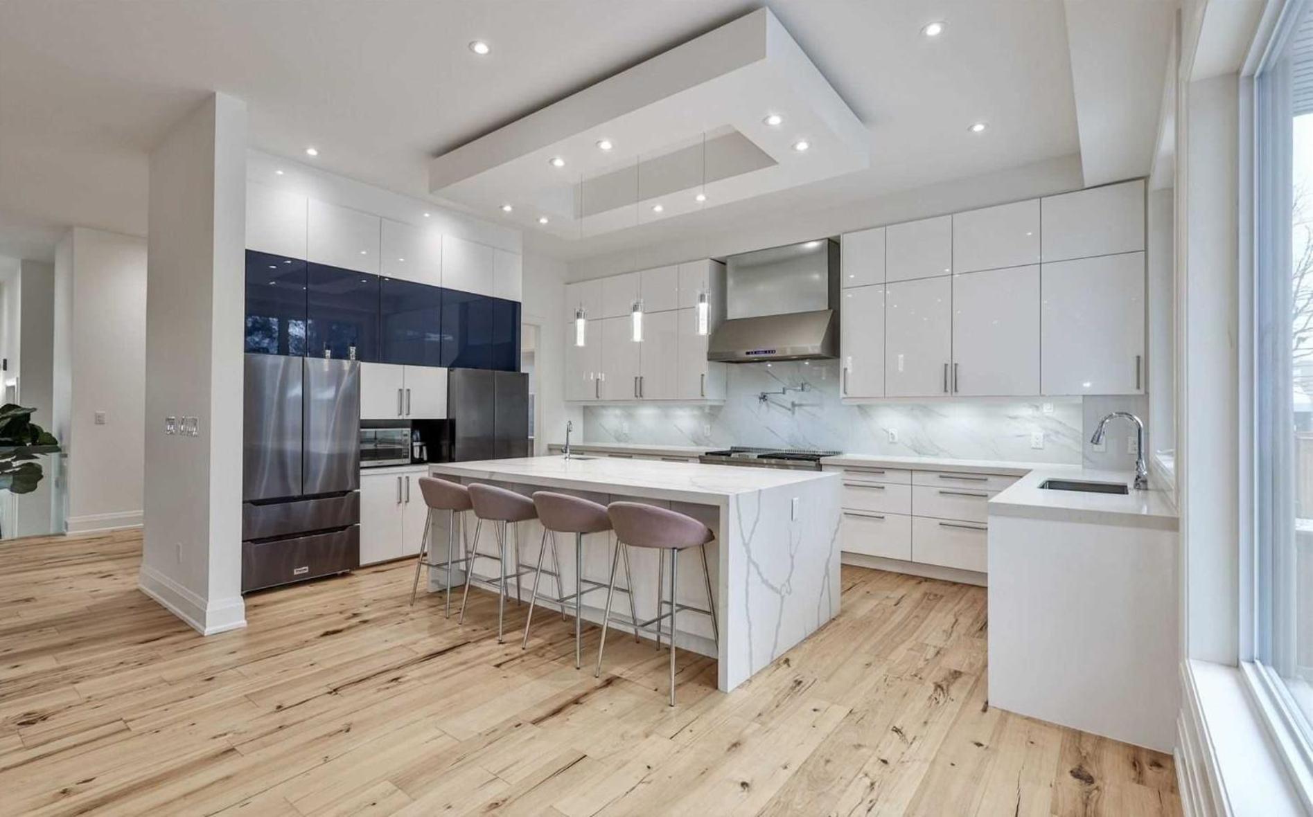 Executive Room In Toronto Next To Yorkdale Shopping Centre Экстерьер фото